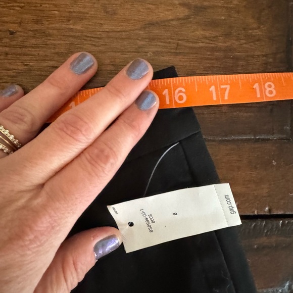 GAP Downtown Bermuda 10” Shorts Black NWT size 8 - Picture 7 of 7